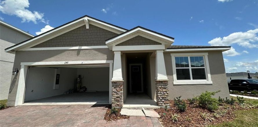 House in Kissimmee, Florida 4 bedrooms, 187.48 sq.m. № 1678281