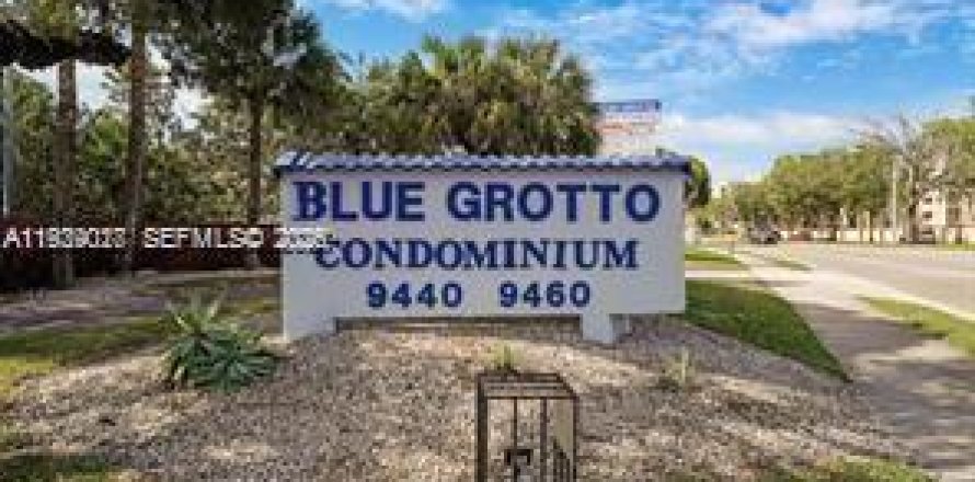 Condo à Miami, Floride, 2 chambres  № 2152649