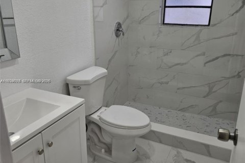 Copropriété à vendre à Miami, Floride: 2 chambres, 91.97 m2 № 2152649 - photo 9