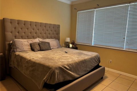 Touwnhouse à louer à Orlando, Floride: 4 chambres, 195.37 m2 № 2167795 - photo 8