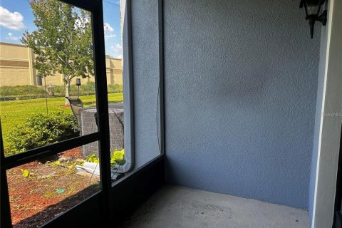 Touwnhouse à louer à Orlando, Floride: 4 chambres, 195.37 m2 № 2167795 - photo 5