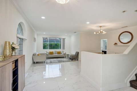 House in Cooper City, Florida 4 bedrooms, 235.79 sq.m. № 2186603 - photo 5