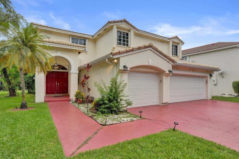 House in Cooper City, Florida 4 bedrooms, 235.79 sq.m. № 2186603 - photo 2