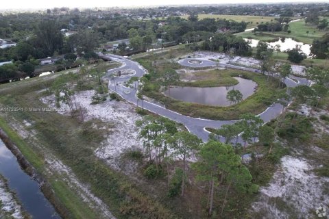Propiedad comercial en venta en Lake Worth, Florida № 1478453 - foto 9