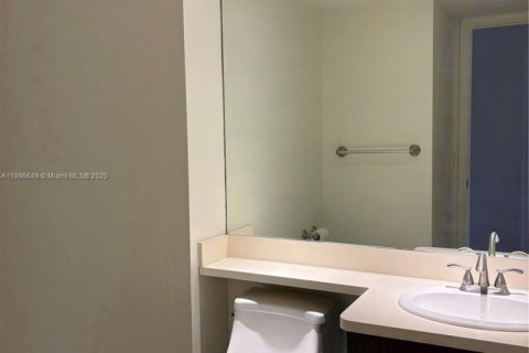 Apartamento en alquiler en Fort Lauderdale, Florida, 1 dormitorio, 71.53 m2 № 1948342 - foto 7