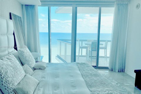 Condo in Sunny Isles Beach, Florida, 1 bedroom  № 1944131 - photo 9