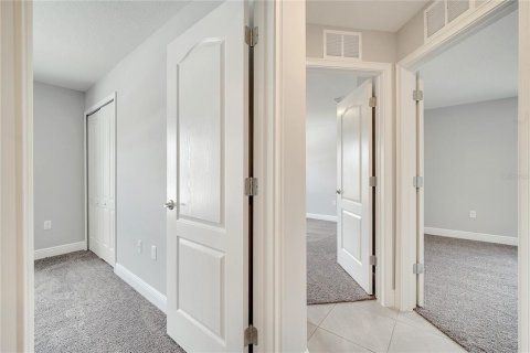 Casa en alquiler en Kissimmee, Florida, 4 dormitorios, 151.8 m2 № 1751291 - foto 25