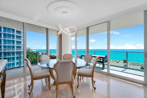 Condominio en alquiler en Miami Beach, Florida, 3 dormitorios, 209.03 m2 № 2051778 - foto 4