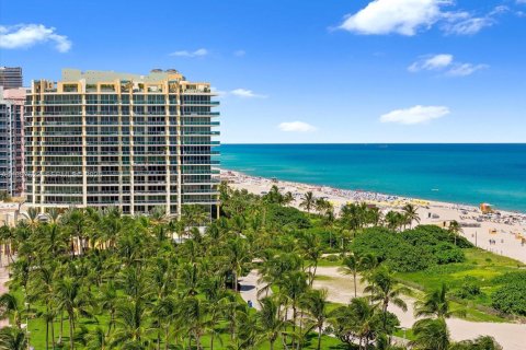 Condominio en alquiler en Miami Beach, Florida, 3 dormitorios, 209.03 m2 № 2051778 - foto 27