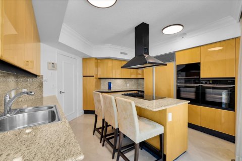 Condominio en alquiler en Miami Beach, Florida, 3 dormitorios, 209.03 m2 № 2051778 - foto 8