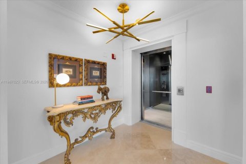 Condominio en alquiler en Miami Beach, Florida, 3 dormitorios, 209.03 m2 № 2051778 - foto 25