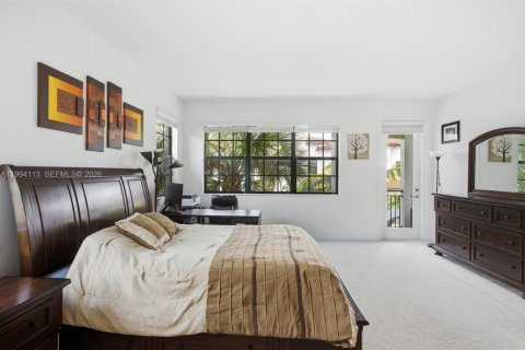 Townhouse in Pembroke Pines, Florida 3 bedrooms, 193.05 sq.m. № 2062956 - photo 15