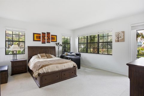 Townhouse in Pembroke Pines, Florida 3 bedrooms, 193.05 sq.m. № 2062956 - photo 14