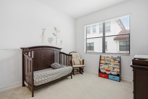 Townhouse in Pembroke Pines, Florida 3 bedrooms, 193.05 sq.m. № 2062956 - photo 12