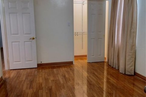 Casa en venta en Zephyrhills, Florida, 3 dormitorios, 138.61 m2 № 1900043 - foto 12