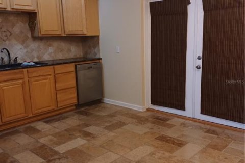 Casa en venta en Zephyrhills, Florida, 3 dormitorios, 138.61 m2 № 1900043 - foto 4
