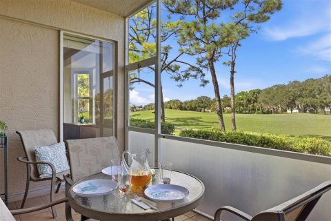 Condo in Sarasota, Florida, 2 bedrooms № 2383496 - photo 15