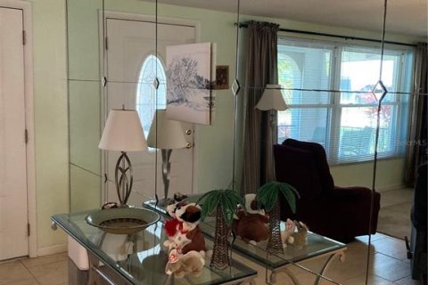 Casa en venta en New Port Richey, Florida, 3 dormitorios, 138.61 m2 № 2118162 - foto 29