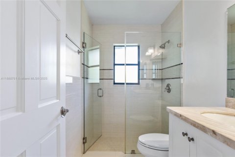 Villa ou maison à louer à Cutler Bay, Floride: 4 chambres, 240.06 m2 № 1945635 - photo 26
