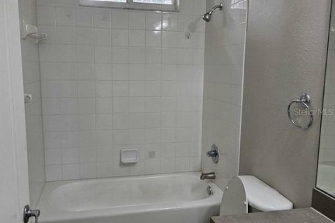 Villa ou maison à vendre à Riverview, Floride: 3 chambres, 200.48 m2 № 2405729 - photo 12