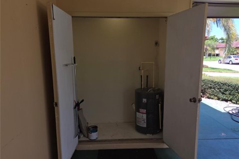 House in Bradenton, Florida 2 bedrooms, 96.99 sq.m. № 1901263 - photo 22
