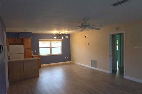 House in Bradenton, Florida 2 bedrooms, 96.99 sq.m. № 1901263 - photo 21