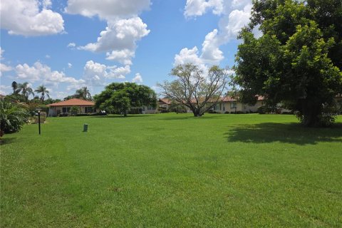House in Bradenton, Florida 2 bedrooms, 96.99 sq.m. № 1901263 - photo 26