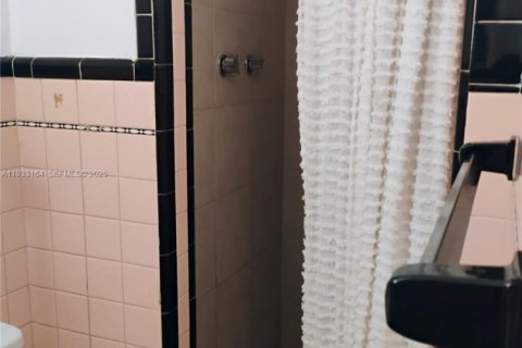 Apartamento en alquiler en Dania Beach, Florida, 1 dormitorio, 37.16 m2 № 1991033 - foto 12