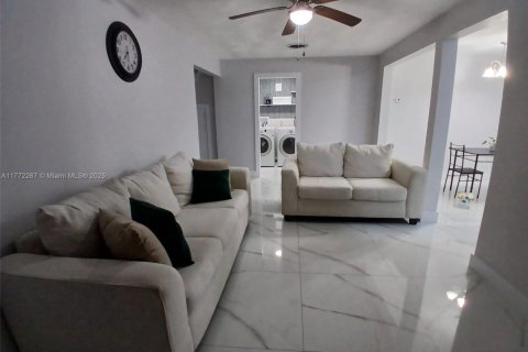 House in Lakeland, Florida 5 bedrooms № 1875261 - photo 17
