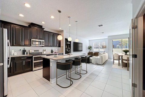 Touwnhouse à vendre à Orlando, Floride: 3 chambres, 172.98 m2 № 2091564 - photo 7