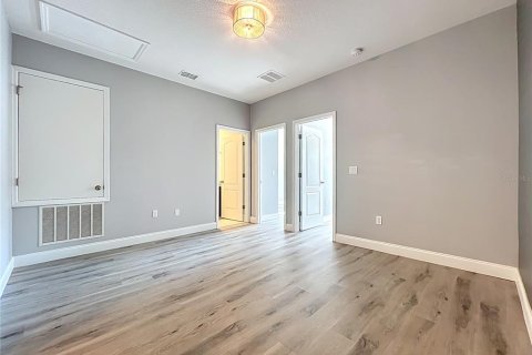 Touwnhouse à vendre à Orlando, Floride: 3 chambres, 172.98 m2 № 2091564 - photo 25