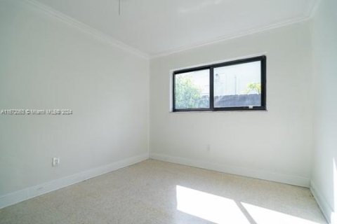 Купить виллу или дом в Майами, Флорида 4 спальни, 162.67м2, № 2006843 - фото 17