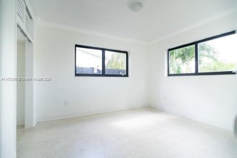 Купить виллу или дом в Майами, Флорида 4 спальни, 162.67м2, № 2006843 - фото 18