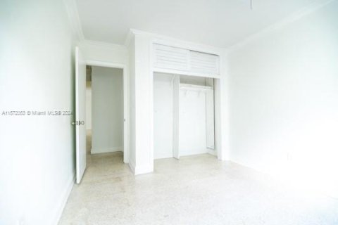 Купить виллу или дом в Майами, Флорида 4 спальни, 162.67м2, № 2006843 - фото 16