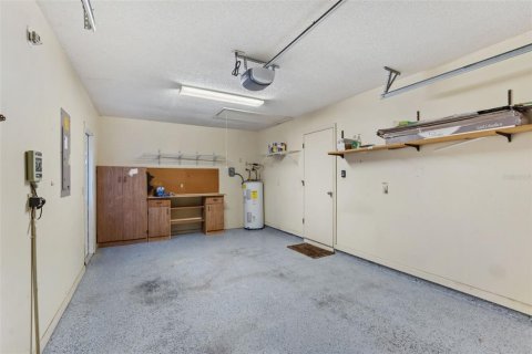 House in Lakeland, Florida 2 bedrooms, 141.49 sq.m. № 1418880 - photo 27
