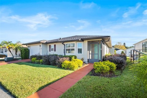 House in Lakeland, Florida 2 bedrooms, 141.49 sq.m. № 1418880 - photo 2