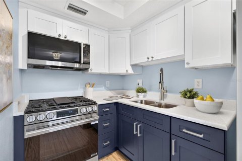 Condo in Dunedin, Florida, 1 bedroom № 2201562 - photo 3