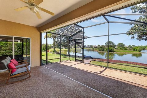 House in Mount Dora, Florida 3 bedrooms, 150.04 sq.m. № 2202648 - photo 20