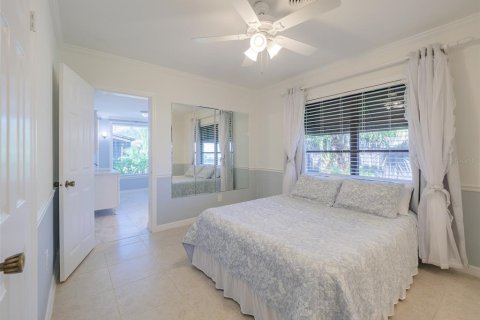 Villa ou maison à vendre à Bradenton, Floride: 3 chambres, 176.05 m2 № 2152318 - photo 6
