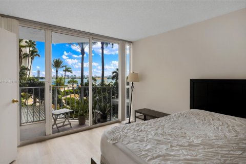 Copropriété à louer à North Bay Village, Floride: 2 chambres, 95.69 m2 № 1967773 - photo 27