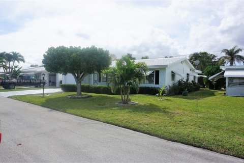 Casa en alquiler en Boynton Beach, Florida, 3 dormitorios, 141.86 m2 № 1890918 - foto 22