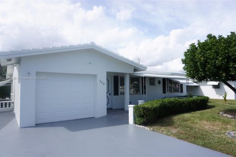 Casa en alquiler en Boynton Beach, Florida, 3 dormitorios, 141.86 m2 № 1890918 - foto 23