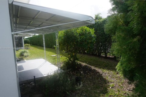 Casa en alquiler en Boynton Beach, Florida, 3 dormitorios, 141.86 m2 № 1890918 - foto 29