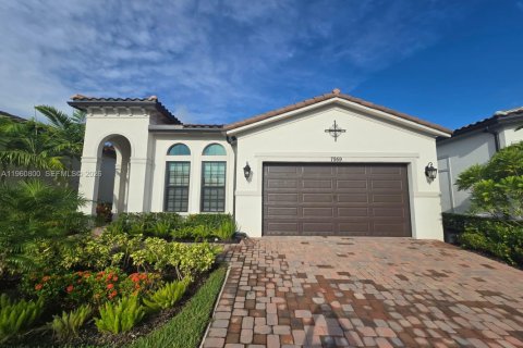 House in Parkland, Florida 2 bedrooms, 201.97 sq.m. № 2023527