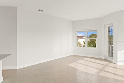 Condo in Bradenton, Florida, 3 bedrooms  № 1810630 - photo 16