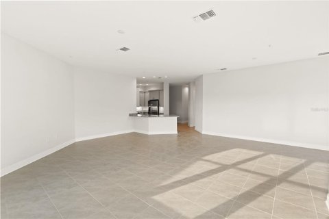 Condo in Bradenton, Florida, 3 bedrooms  № 1810630 - photo 17
