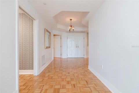 Condominio en venta en Belleair, Florida, 2 dormitorios, 215.44 m2 № 2143724 - foto 5