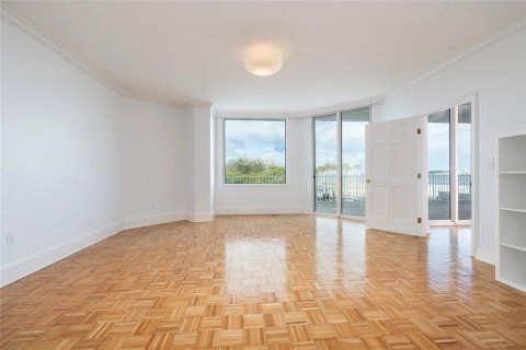 Condominio en venta en Belleair, Florida, 2 dormitorios, 215.44 m2 № 2143724 - foto 25