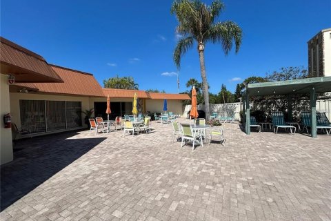 Condominio en alquiler en Bradenton, Florida, 2 dormitorios, 93.65 m2 № 1626887 - foto 15