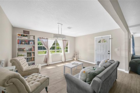 Villa ou maison à vendre à Valrico, Floride: 3 chambres, 190.17 m2 № 2421914 - photo 11